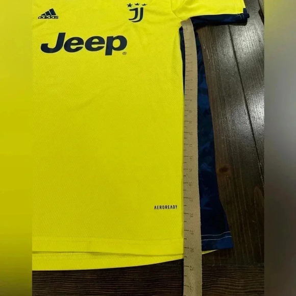 Juventus Soccer Football Jersey - Picture 7 of 7